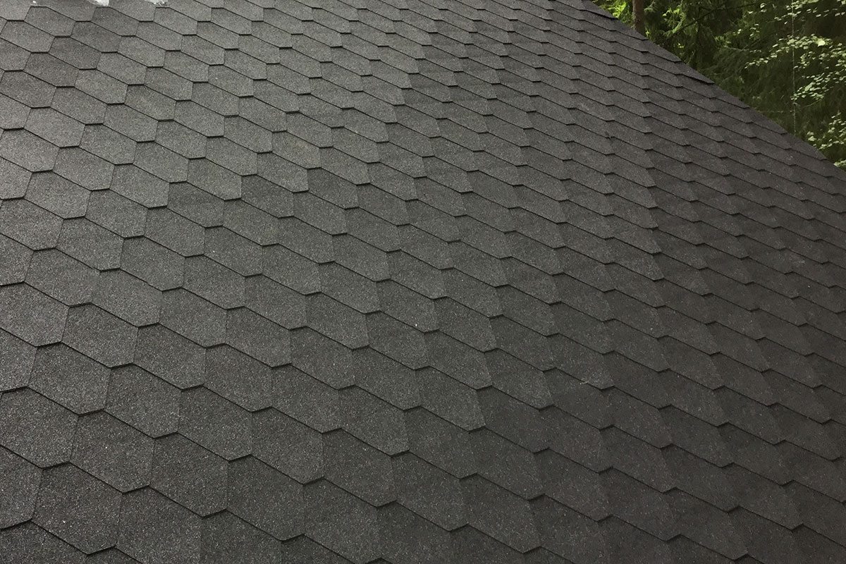 Omakotitalon ja kesämökin kattoremontit Tuusulassa