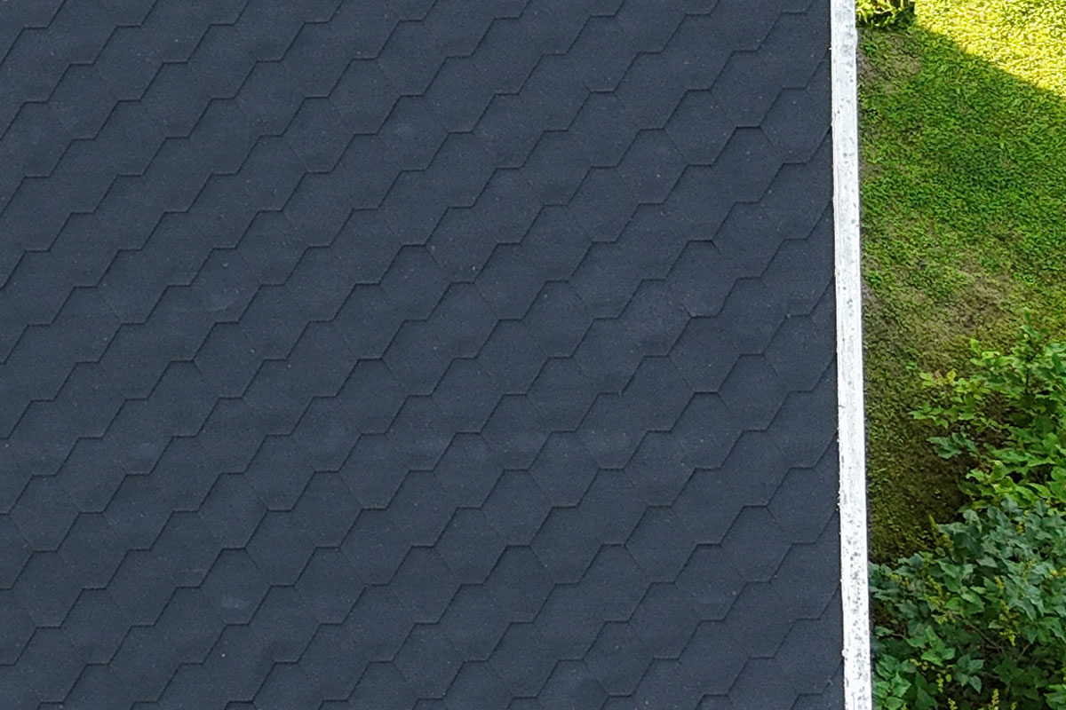 Bitumikattoremontti kesämökille